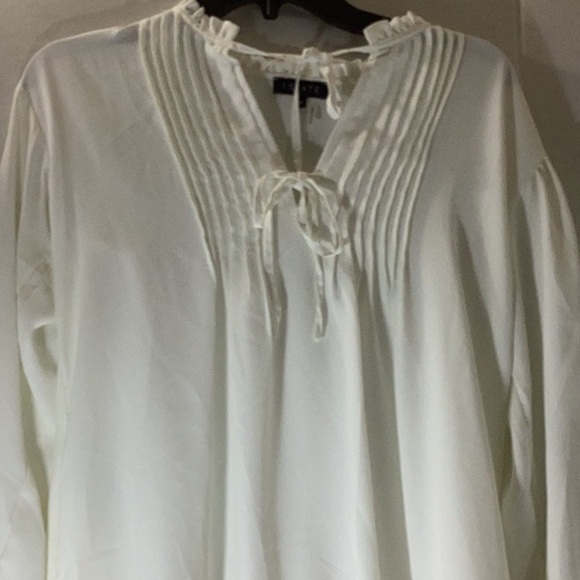 STATE
Crepe de Chine Trapeze Long Blouson Sleeve Split V-Neck Tie Front Mini - Picture 6 of 13